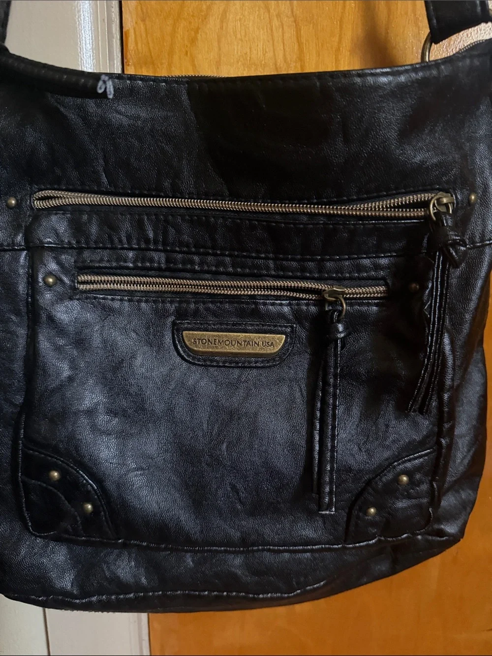 Stone Mountain Accessories sleek black